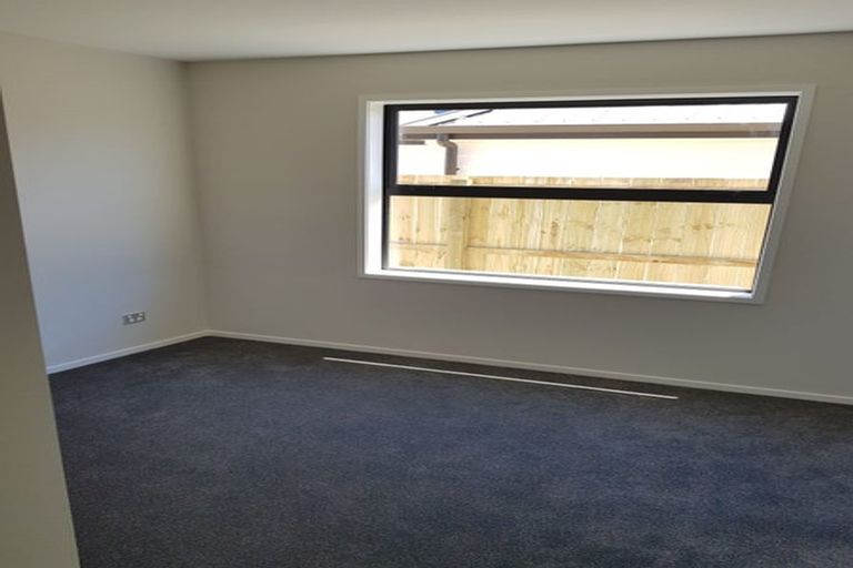 Photo of property in 22b Pakaraka Drive, Papakura, 2110