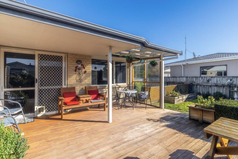 Photo of property in 1 Mcilwaine Place, Marton, 4710