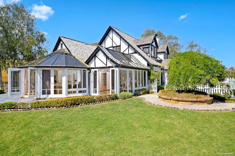 Photo of property in 56 Potts Road, Whitford, Howick, 2571