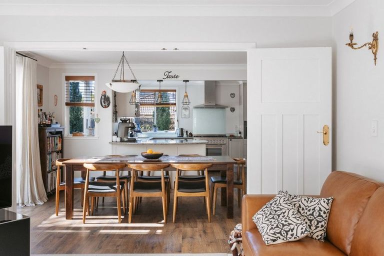 Photo of property in 15 Knightsbridge Place, Bethlehem, Tauranga, 3110