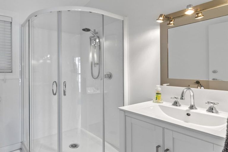 Photo of property in 107 Second View Avenue, Beachlands, Auckland, 2018