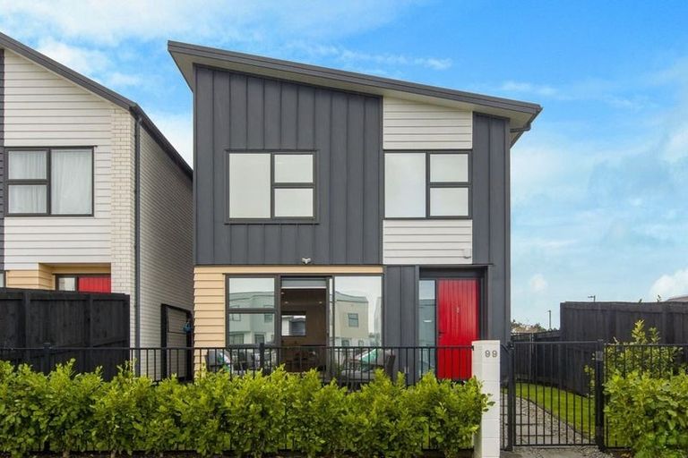 Photo of property in 99 Battalion Drive, Papakura, 2110