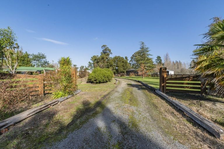 Photo of property in 297 Loburn Whiterock Road, Loburn, Rangiora, 7472