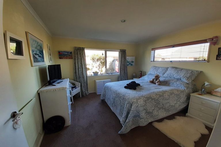 Photo of property in 83 Langdale Avenue, Paraparaumu, 5032