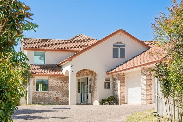 Photo of property in 15 Compass Court, Paraparaumu, 5032