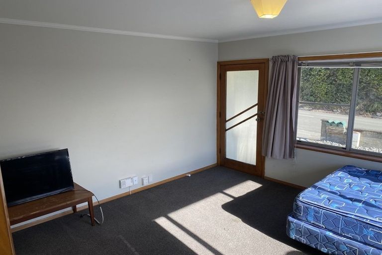 Photo of property in 117 Milton Road, Bluff Hill, Napier, 4110