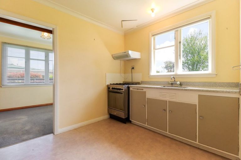 Photo of property in 11 Anglesey Place, Awapuni, Palmerston North, 4412