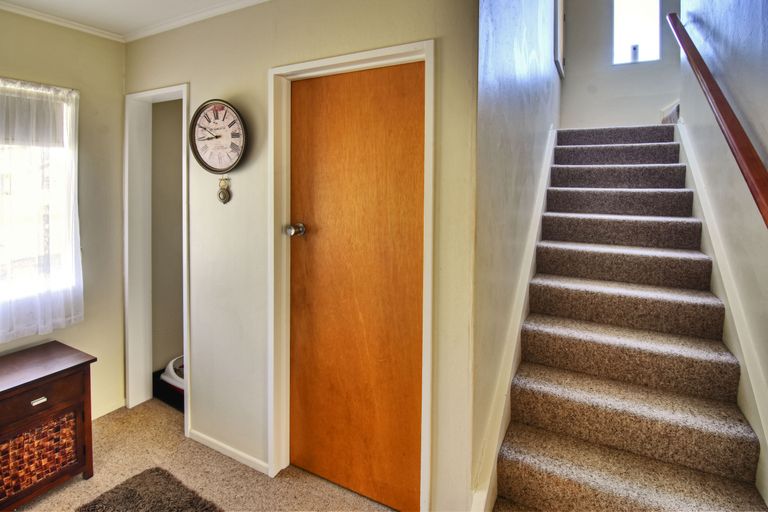 Photo of property in 43 Oak Street, Masterton, 5810