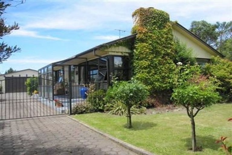 Photo of property in 46 Kinley Street, Rangiora, 7400
