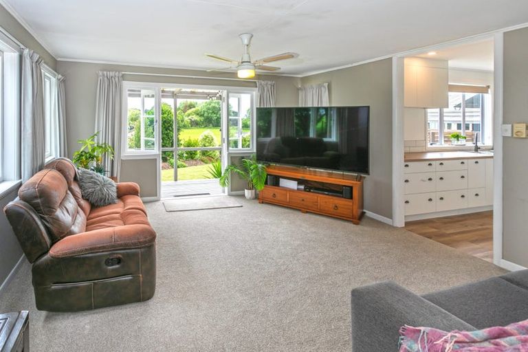 Photo of property in 61 Walton Road, Richmond Downs, Walton, 3475