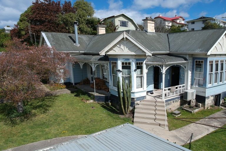 Photo of property in 52 Tees Street, South Hill, Oamaru, 9400