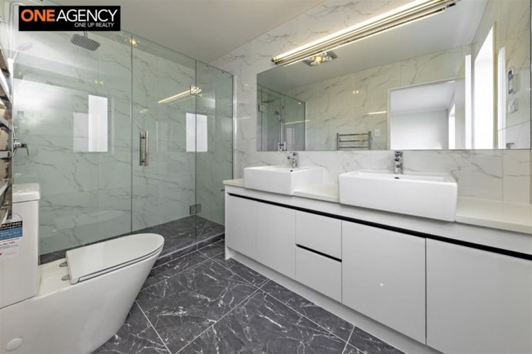 Photo of property in 45 Hikuawa Road, Flat Bush, Auckland, 2019