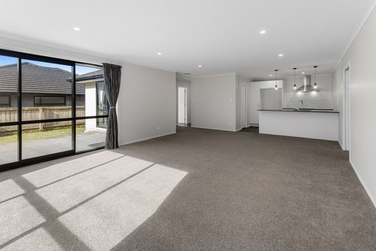 Photo of property in 2 Timara Avenue, Tikipunga, Whangarei, 0112
