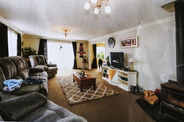 Photo of property in 59a Pioneer Road, Moturoa, New Plymouth, 4310