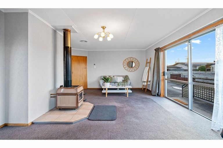 Photo of property in 82 Salford Street, Gore, 9710