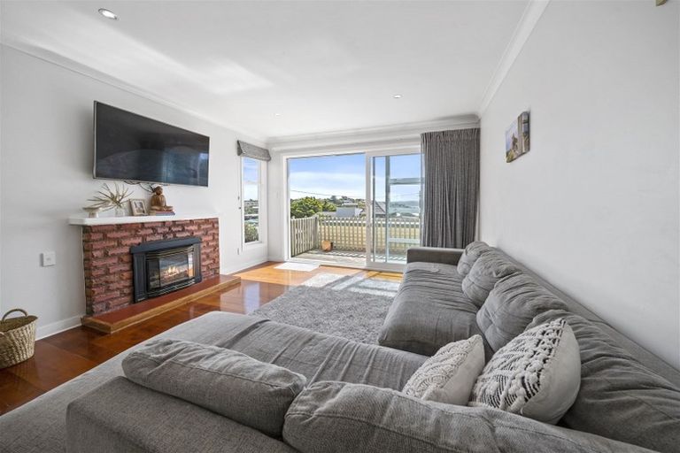 Photo of property in 20 Richard Street, Titahi Bay, Porirua, 5022
