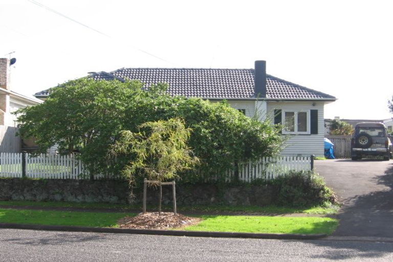 Photo of property in 60 Victoria Road, Papatoetoe, Auckland, 2025