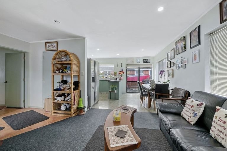 Photo of property in 30 Ararino Street, Trentham, Upper Hutt, 5018