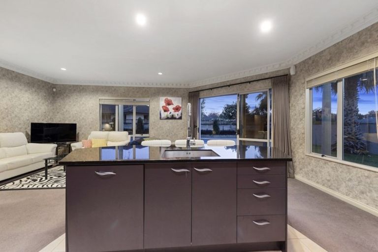 Photo of property in 39 Caversham Drive, Rototuna, Hamilton, 3210