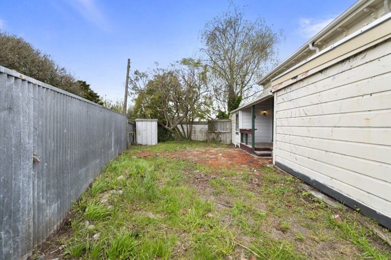 Photo of property in 66 Bridge Street, Bulls, 4818