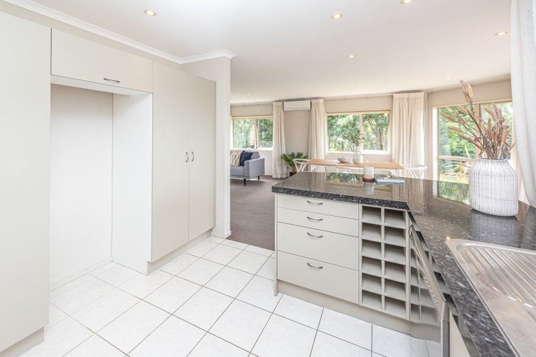 Photo of property in 64 Parkdale Drive, Aramoho, Whanganui, 4500