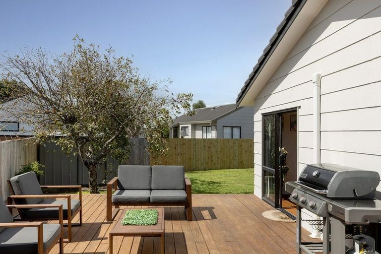 Photo of property in 17 Opal Drive, Papamoa Beach, Papamoa, 3118