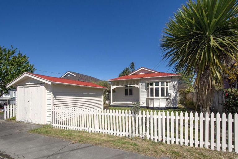 Photo of property in 16 Newcastle Street, Phillipstown, Christchurch, 8011