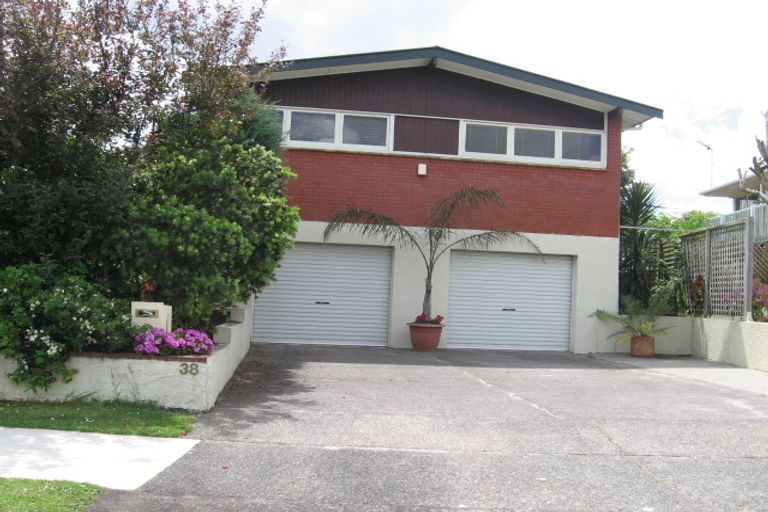 Photo of property in 38 Ramsey Street, Papatoetoe, Auckland, 2025