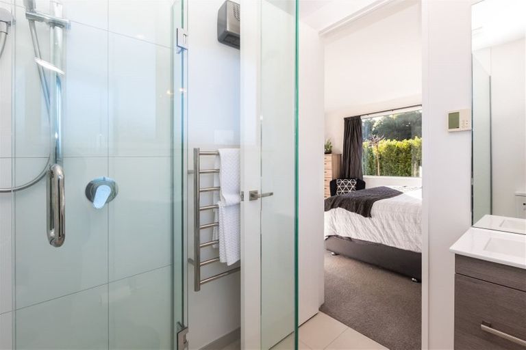 Photo of property in 15 Bargrove Close, Halswell, Christchurch, 8025