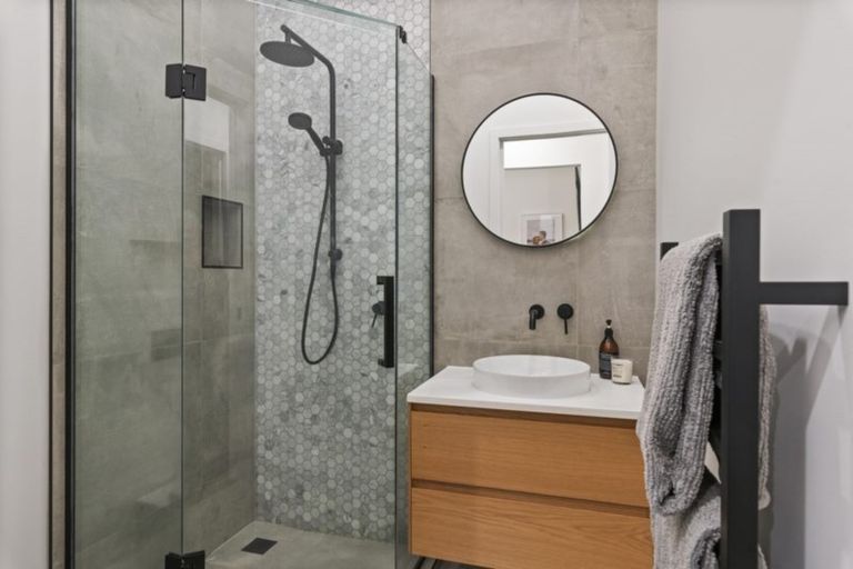 Photo of property in 31 James Paige Lane, Riverhead, 0793