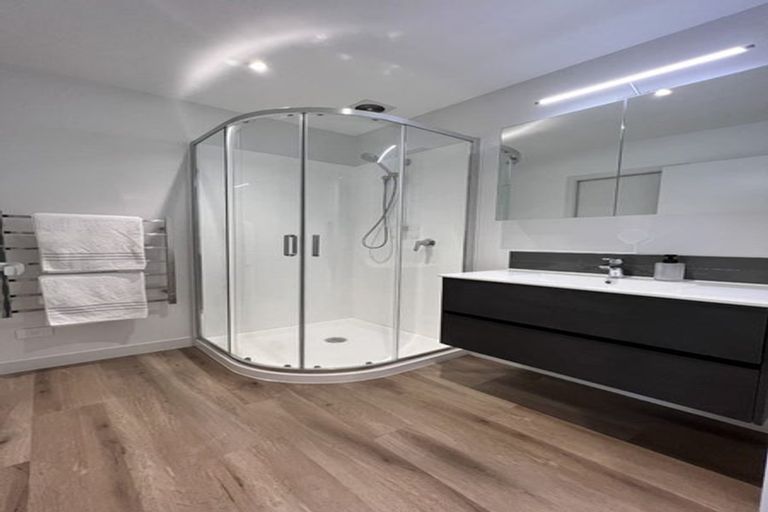 Photo of property in 3/46 Jane Maree Road, Kumeu, 0810