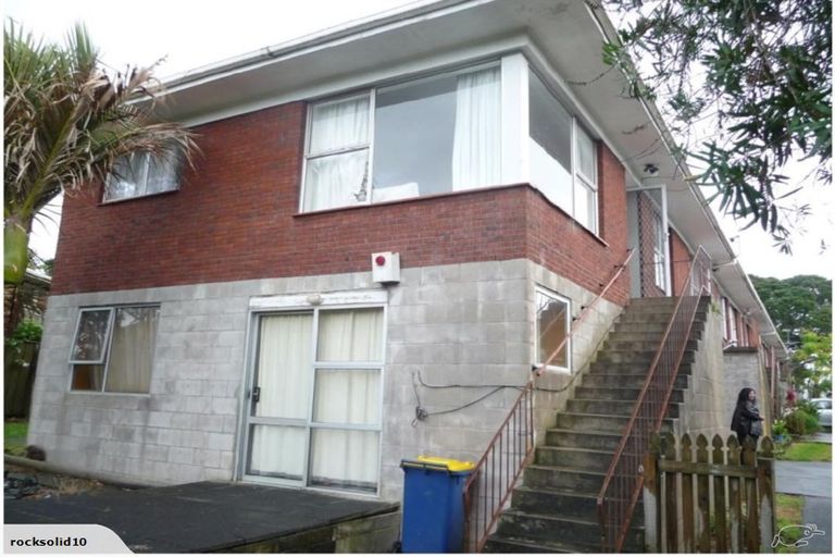 Photo of property in 6/3 Koromiko Street, New Lynn, Auckland, 0600