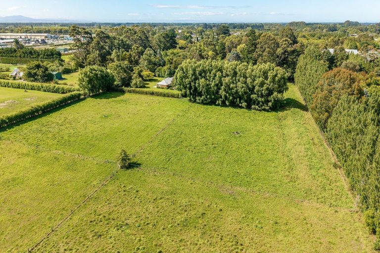 Photo of property in 533 Johns Road, Harewood, Christchurch, 8051