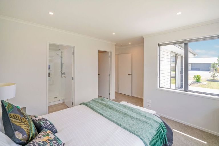 Photo of property in 110 Kupe Drive, Whitianga, 3510