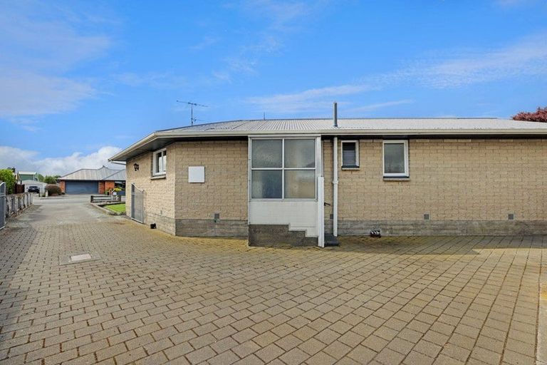 Photo of property in 137 Mcmurdo Street, Tinwald, Ashburton, 7700