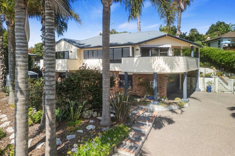 Photo of property in 190 Welcome Bay Road, Welcome Bay, Tauranga, 3112