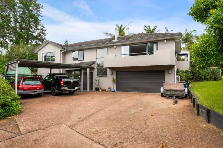 Photo of property in 27 Sturm Avenue, Massey, Auckland, 0614