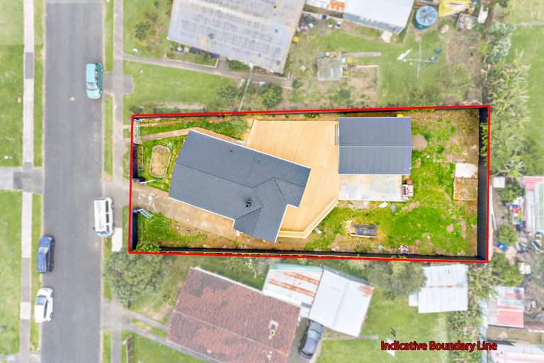 Photo of property in 7 Fairey Place, Mangere, Auckland, 2022