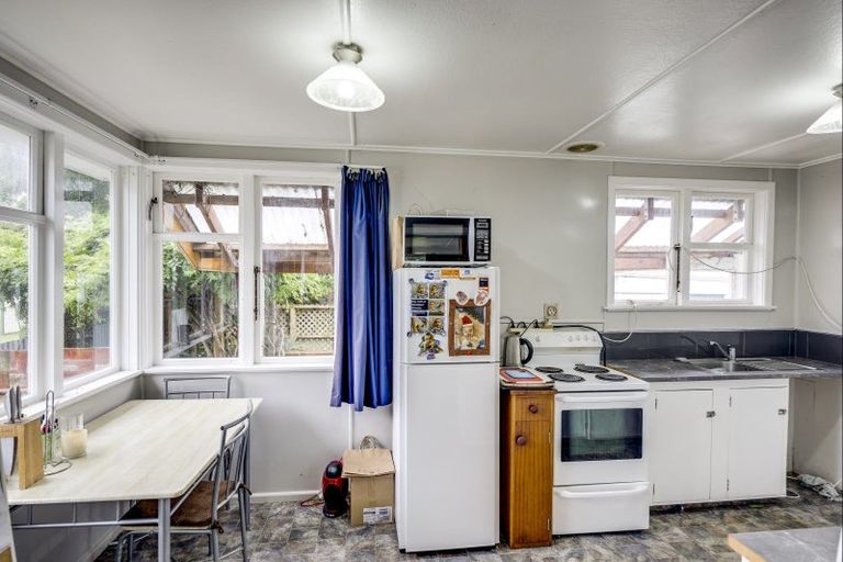 Photo of property in 1103 Jellicoe Street, Mayfair, Hastings, 4122