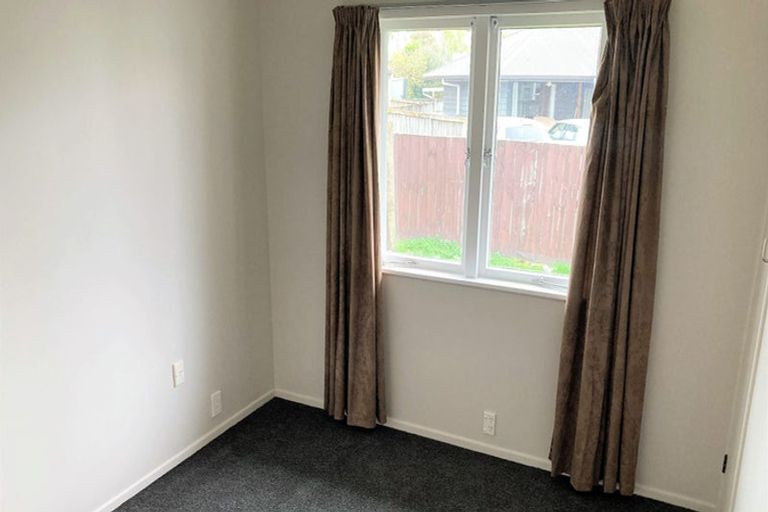 Photo of property in 24 Brocas Avenue, Hillcrest, Hamilton, 3216