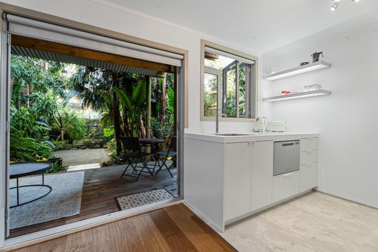 Photo of property in 26 Georgina Street, Freemans Bay, Auckland, 1011