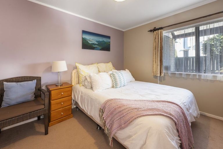 Photo of property in 19 Robertson Street, Glenholme, Rotorua, 3010
