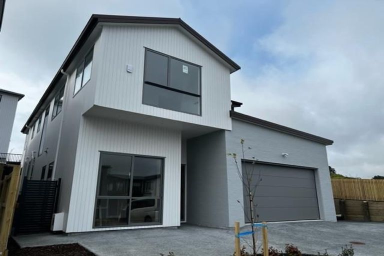 Photo of property in 43 Clara Road, Silverdale, 0932