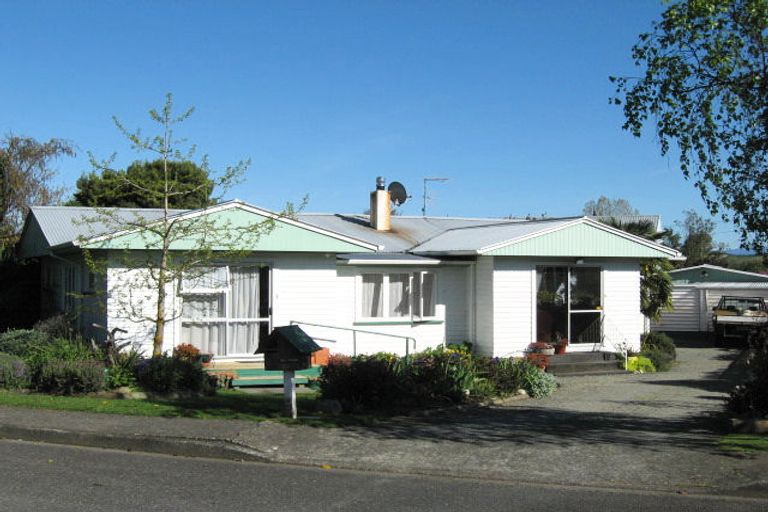 Photo of property in 3 Fairfield Street, Brightwater, 7022