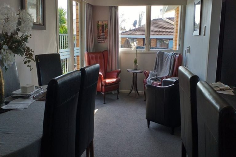 Photo of property in 14 Queenwood Avenue, Queenwood, Hamilton, 3210