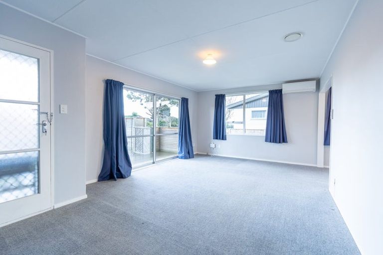 Photo of property in 20 Humphries Place, Awapuni, Palmerston North, 4412