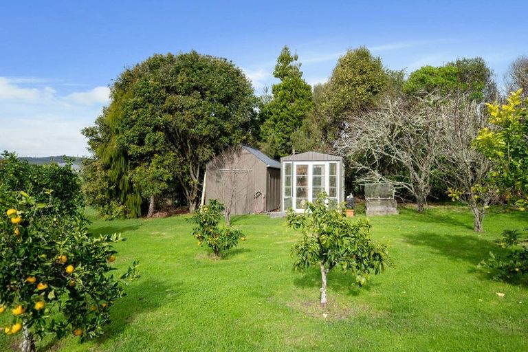 Photo of property in 19 Valley Road, Waitoki, Kaukapakapa, 0871