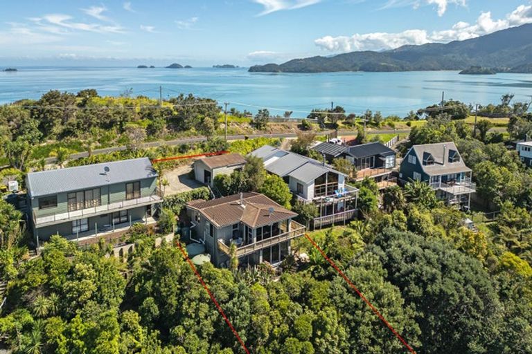 Photo of property in 2075 Wyuna Bay Road, Wyuna Bay, Coromandel, 3581