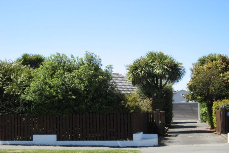Photo of property in 214 Greers Road, Bryndwr, Christchurch, 8053