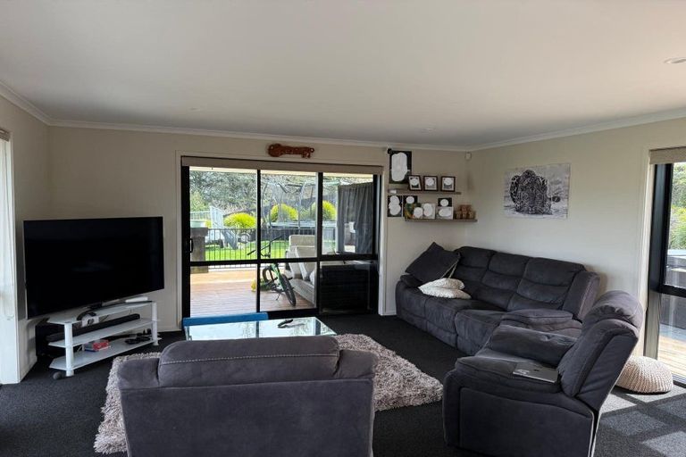 Photo of property in 213 Kimihia Road, Huntly, 3771